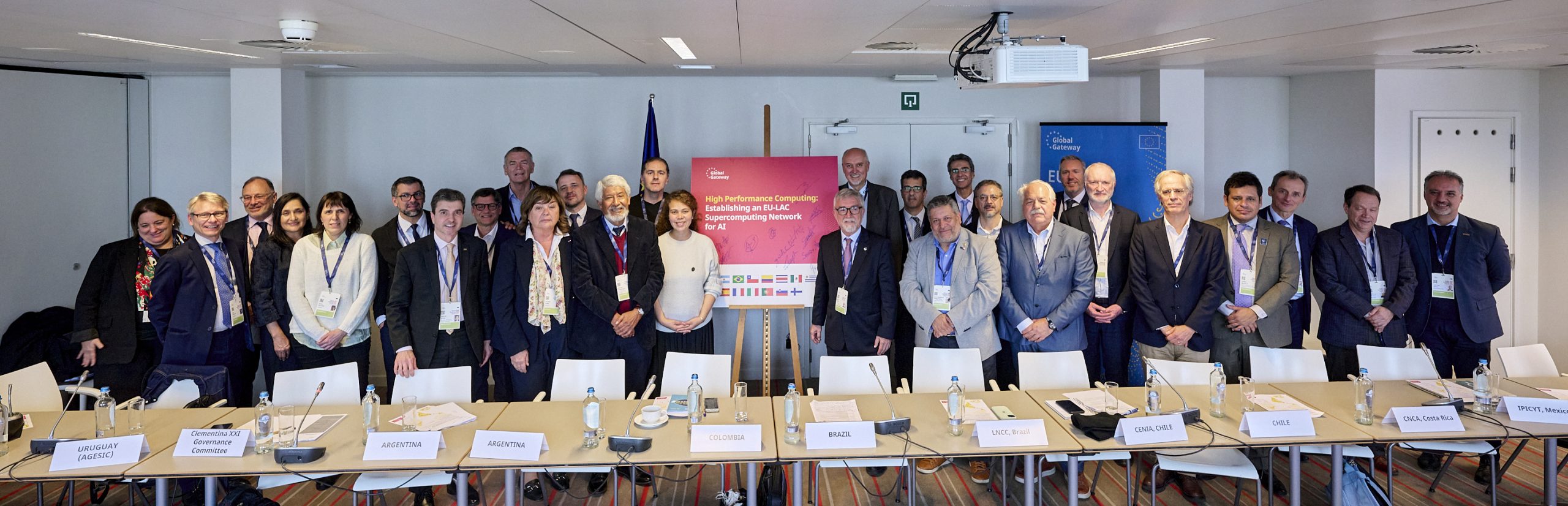 NLHPC strengthens its regional leadership after signing an agreement at the Global Gateway Forum 2025 to promote the EU–LAC Supercomputing Network
